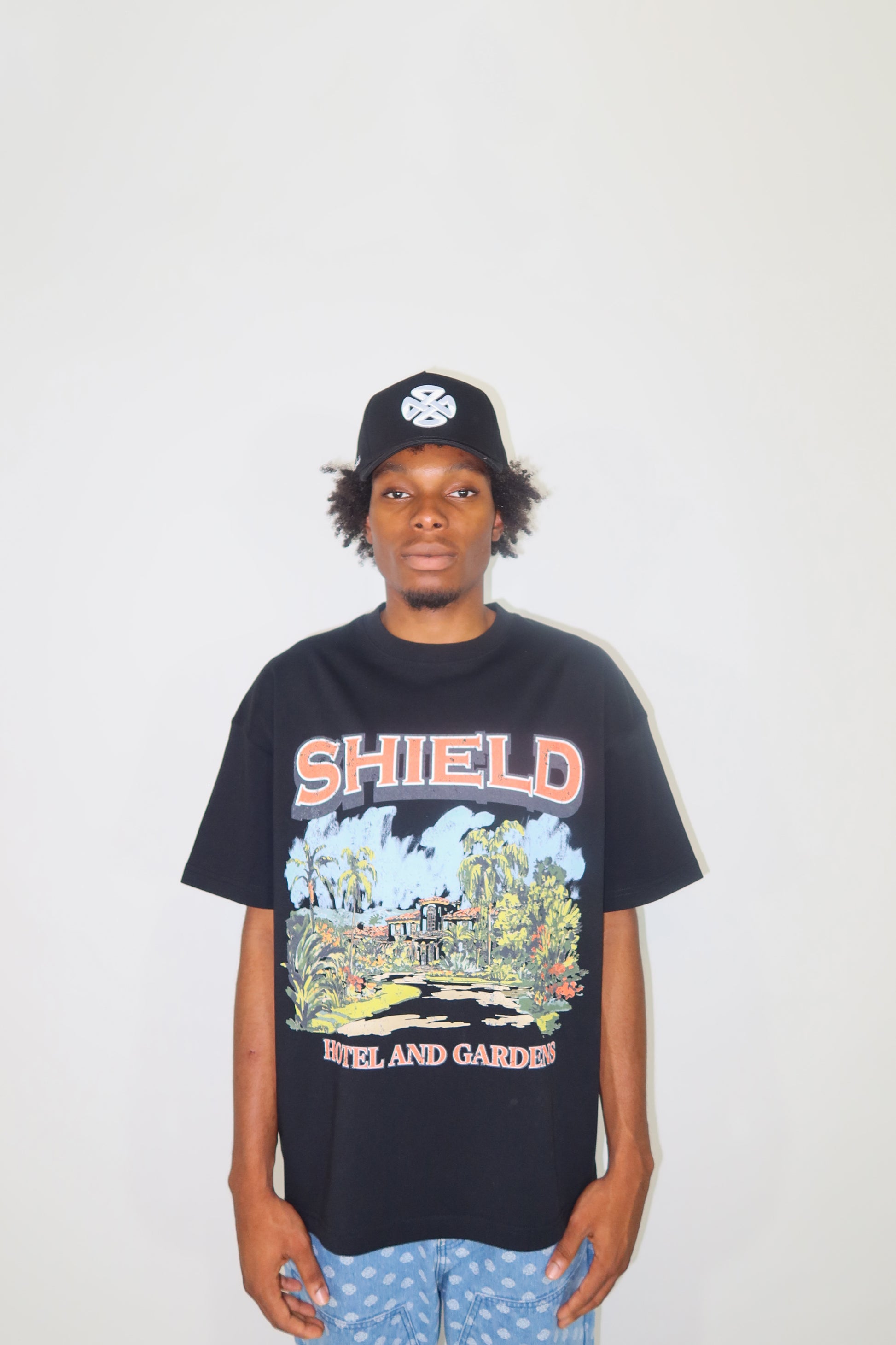 HOTEL & GARDEN TEE 